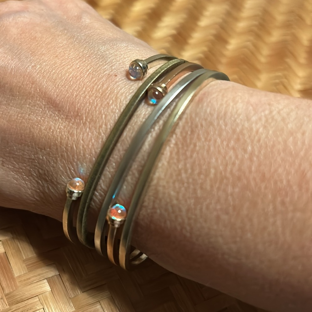 Kendra Scott mixed metal bracelet set - Picture 4 of 4